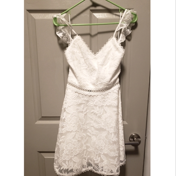 White Lace Short Dress with Cute Shoulder Straps - Picture 2 of 5